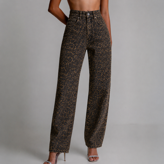 Vaqueros con estampado de leopardo